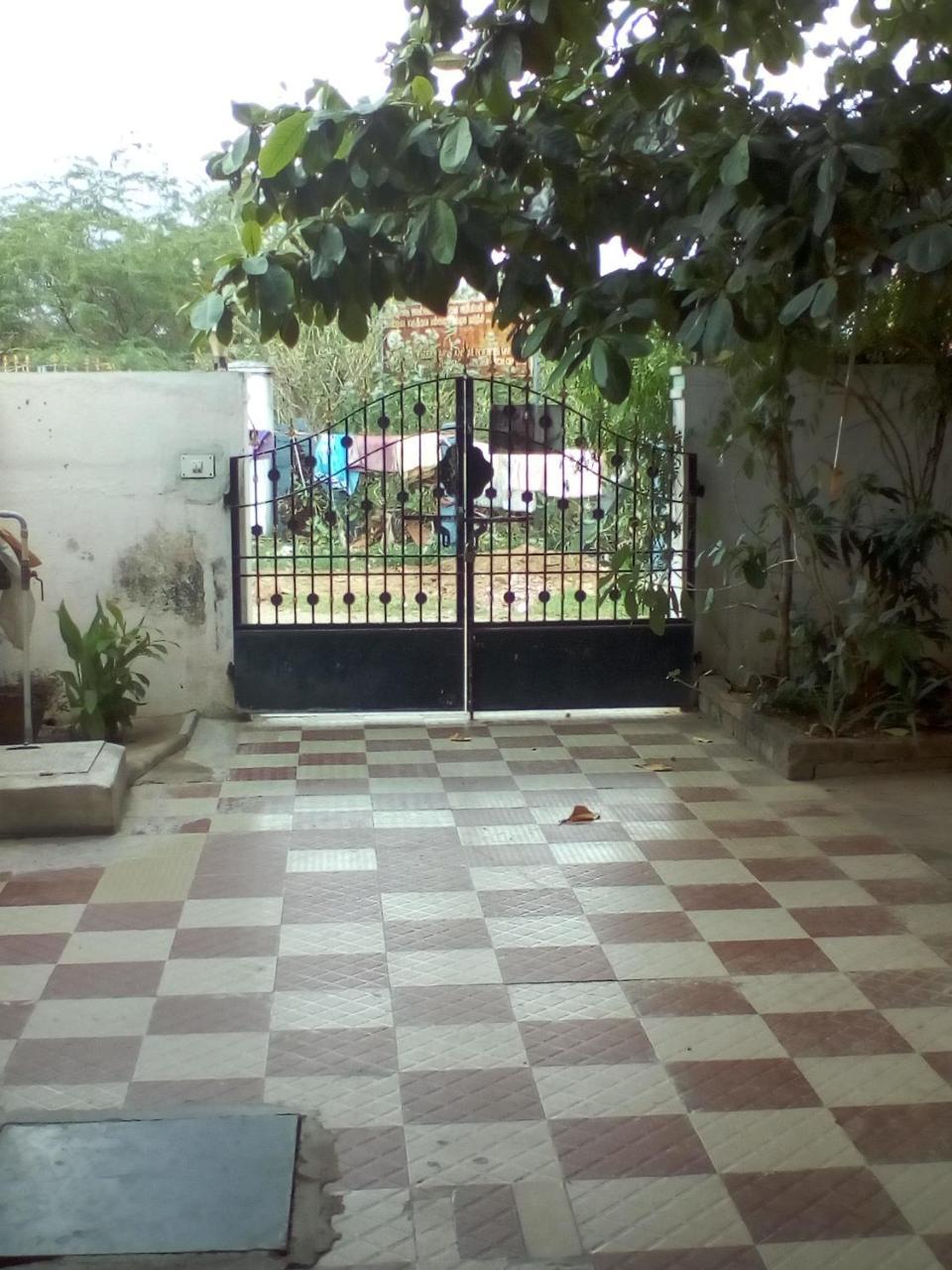 Sai Guest House Tiruvannāmalai Екстериор снимка